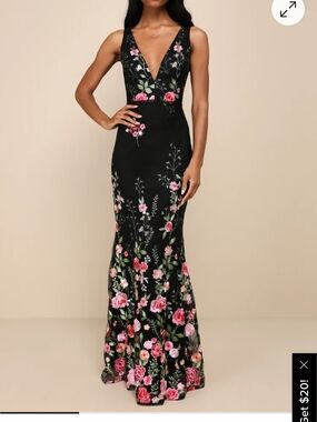 Lulus Floral Embroidered Black V-Neck Evening Gown